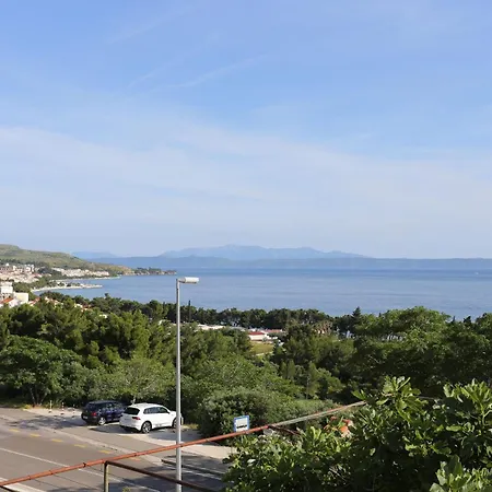5263b Tučepi