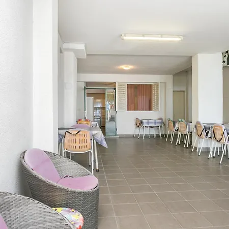 5263b Apartamento *